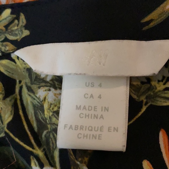 H&M Button-up Blouse - Picture 5 of 7